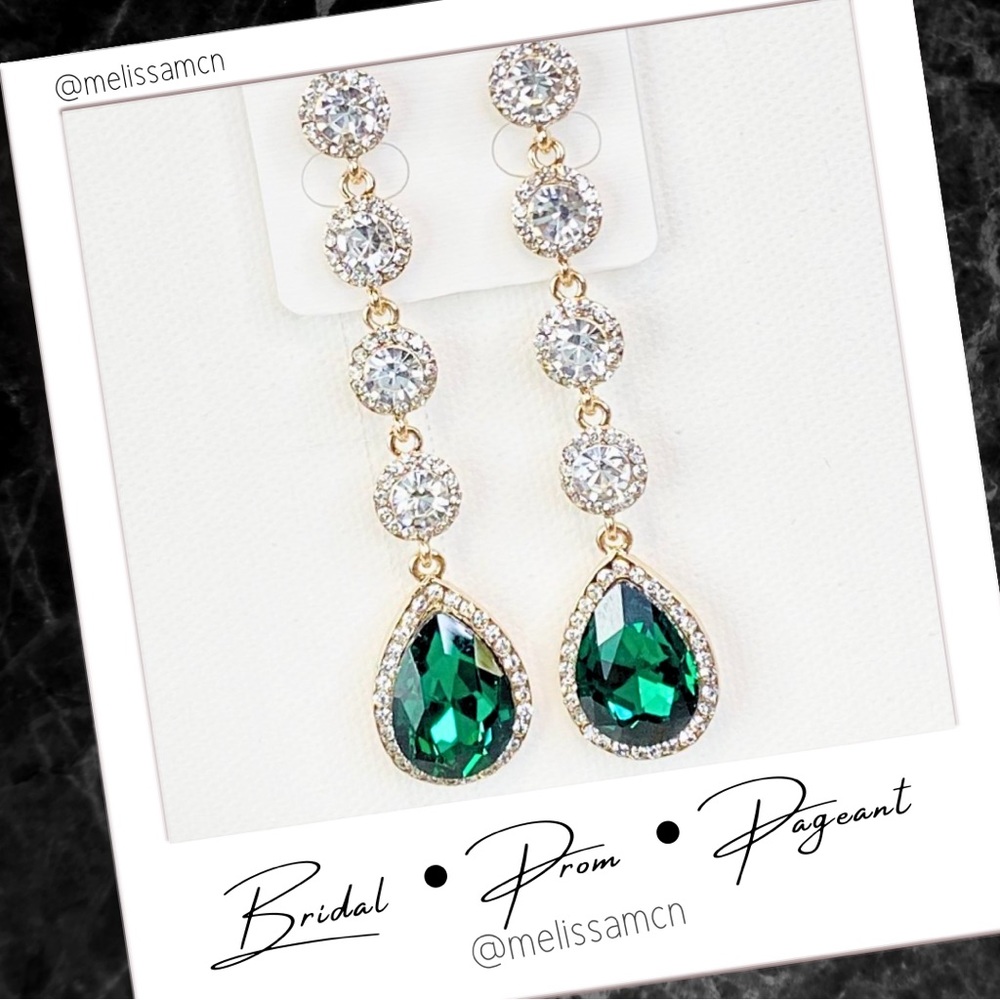 Long Green Crystal Dangle Earrings Light Comfortable Special Occasion Spa…